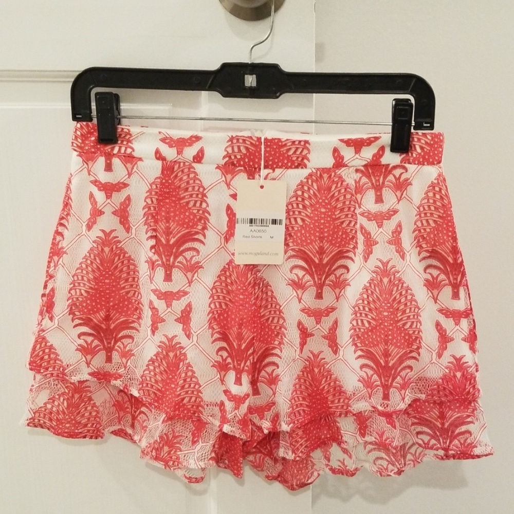 Missguided | Love & Other Things Red Lace Shorts - Picture 2 of 7